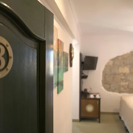 Hotel Diana 3*