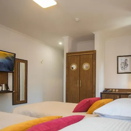 Diana Otel Split