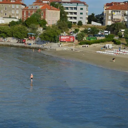 Hotel Diana
