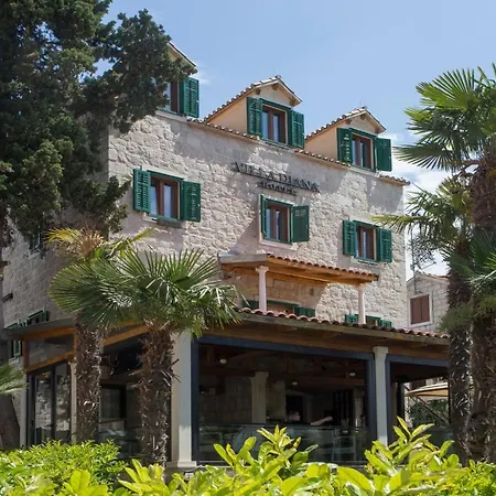 Hotel Diana