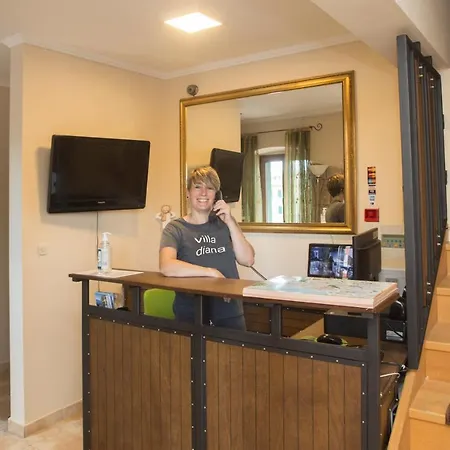 Hotel Diana 3*